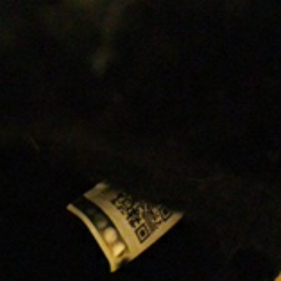 UGG Boot - Picture 3 of 3